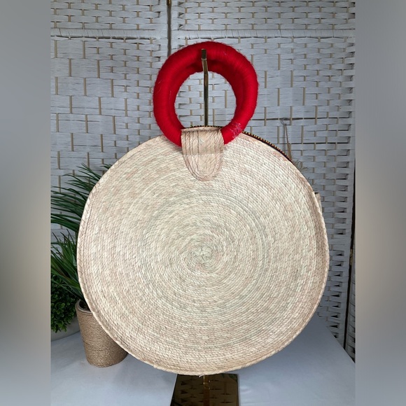 Mexican Artisanal Floral Bag|Mexican Purse with Tassels- Round Straw Clutch - Picture 3 of 5